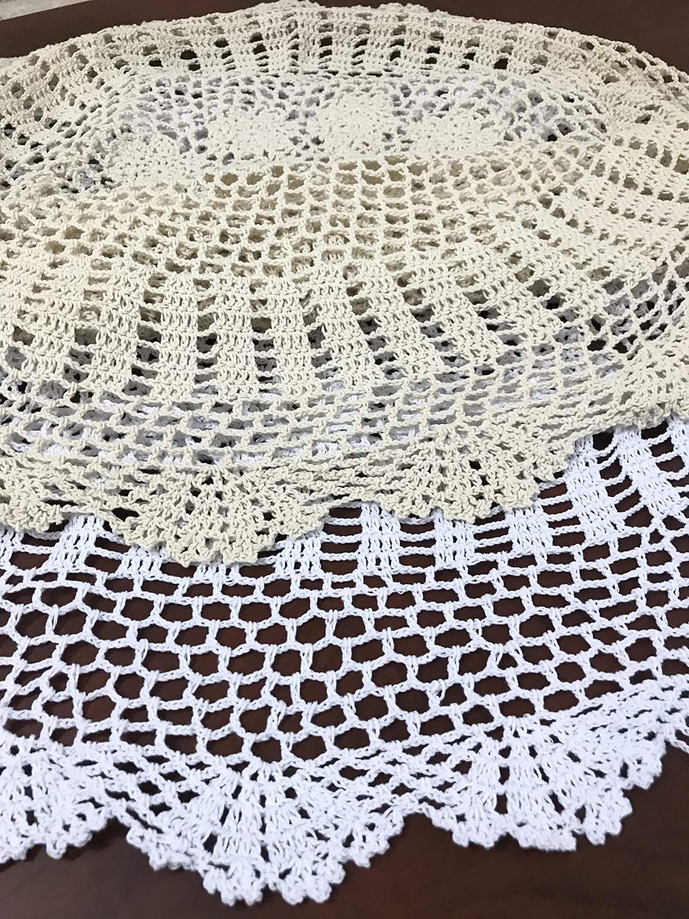 Hetao 100% Cotton Handmade Crochet Round Tablecloth Doilies Lace Table Covers,Beige, 27 Inch