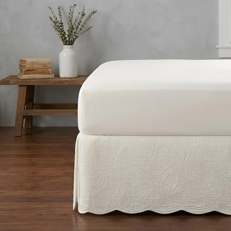 Greenland Home GL-1710GBKQ Paisley Quilted Bed Skirt, Ivory, Queen