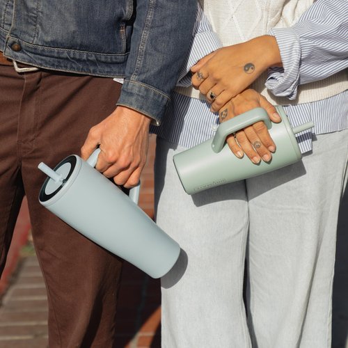 BrüMate Era 30 oz Tumbler with Handle and Straw | 100% Leakproof Insulated Water Bottle Tumbler with Lid and Flexible SoftSip Straw | Made of Stainless Steel | Cup Holder Friendly | 30oz (Matte Black)