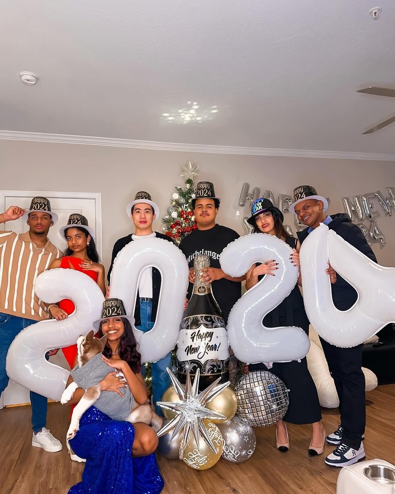 White Number 28 Balloon 40 inch, 28 Number Balloons, 28th White Birthday Decorations for Girls Boys 28 Year Old Party Supplies
