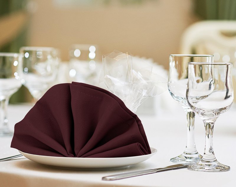 Utopia Home Burgundy Cloth Napkins (12 Pack, 17x17 Inches), Ideal Dinner Napkins for Party, Wedding and Lunch/Dinner