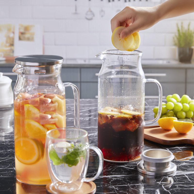 Bivvclaz 2 Liter 68 oz Glass Pitcher with Lid and Handle, Glass Carafe for Hot/Cold Water, Large Iced Tea Pitcher for Coffee, Juice and Homemade Beverage
