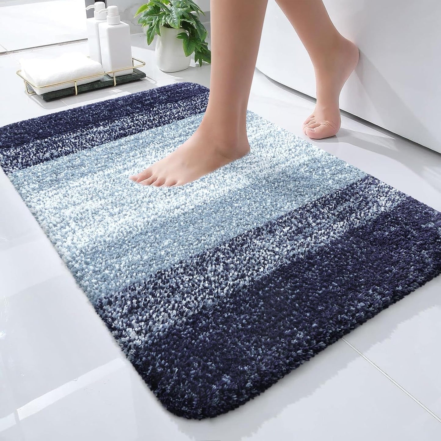 OLANLY Ombre Bath Rug Set - Soft & Absorbent 2-Piece Bathroom Rugs in Airy Blue | 24x16 & 30x20 Inches
